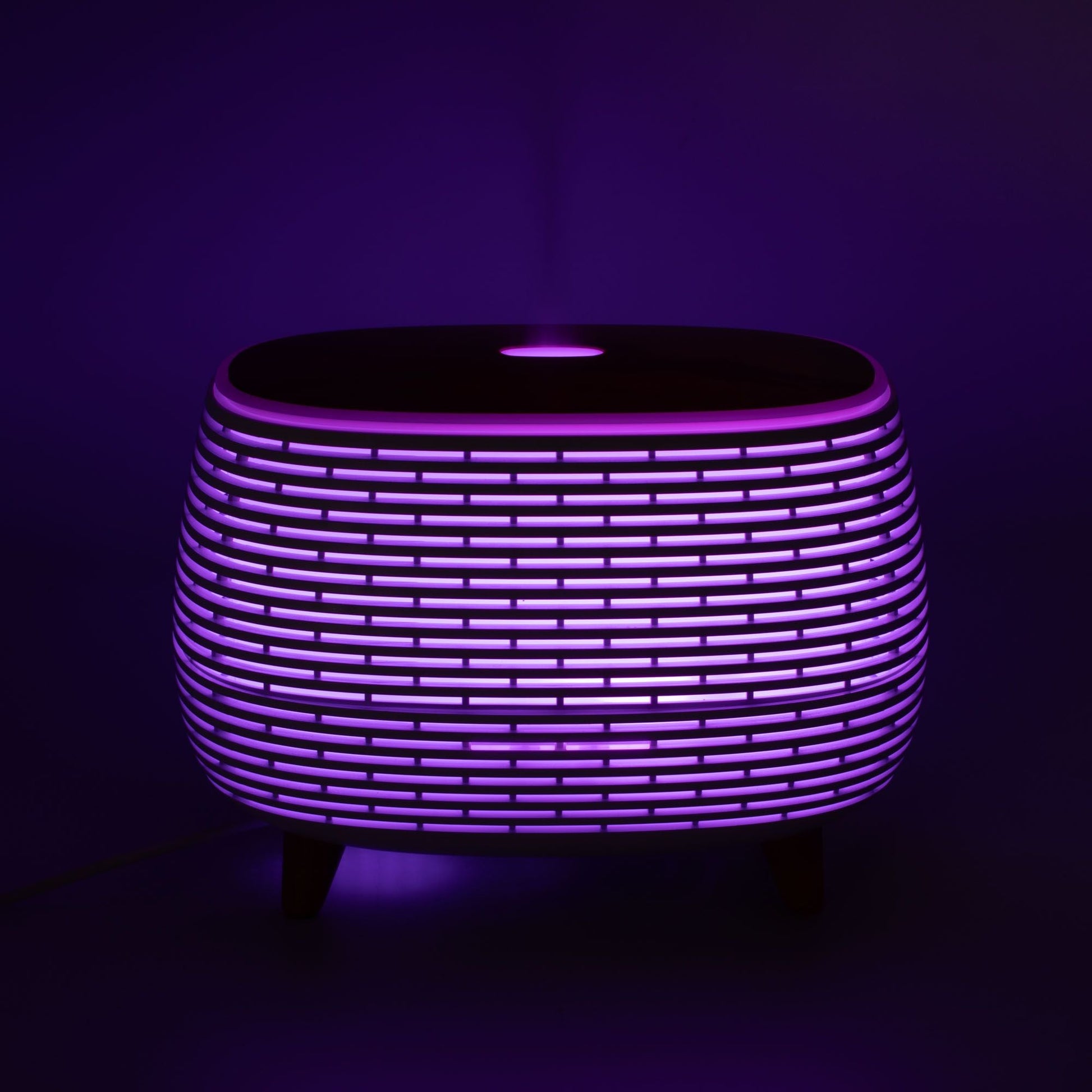 Futuristic Ribbed LED Aroma Diffusor Geripptes Design