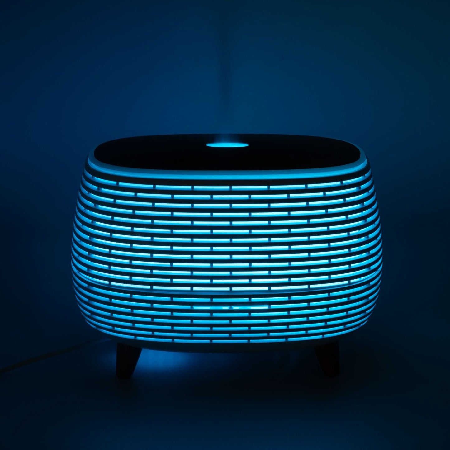 Futuristic Ribbed LED Aroma Diffusor Geripptes Design