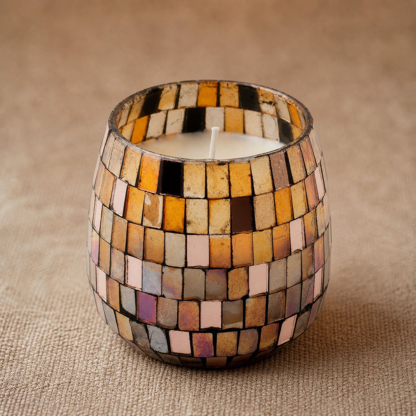 Mittelgroße Glaskerze Amber Mosaik, Produktansicht 1