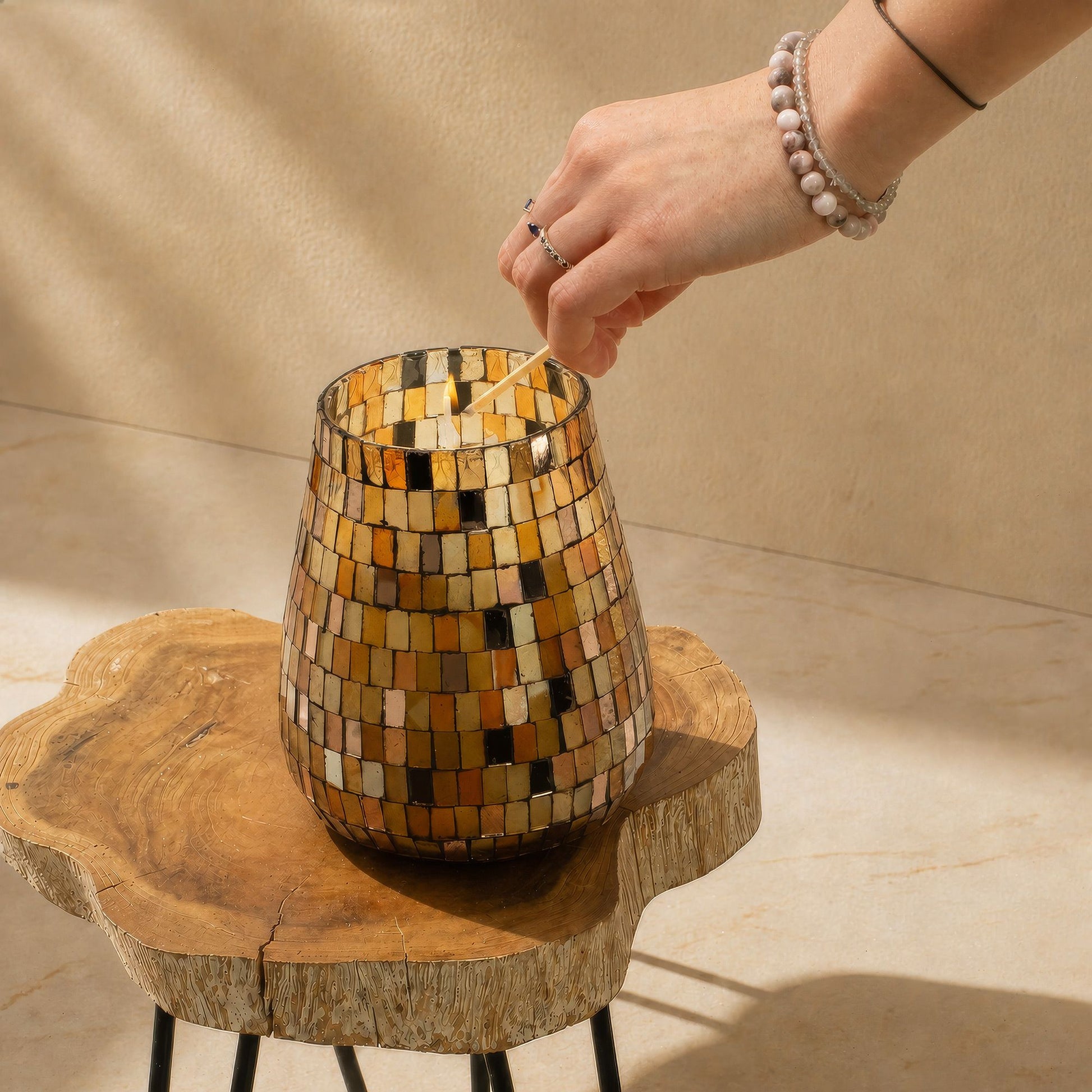 Hohe Glaskerze Amber Mosaik, Produktansicht 2