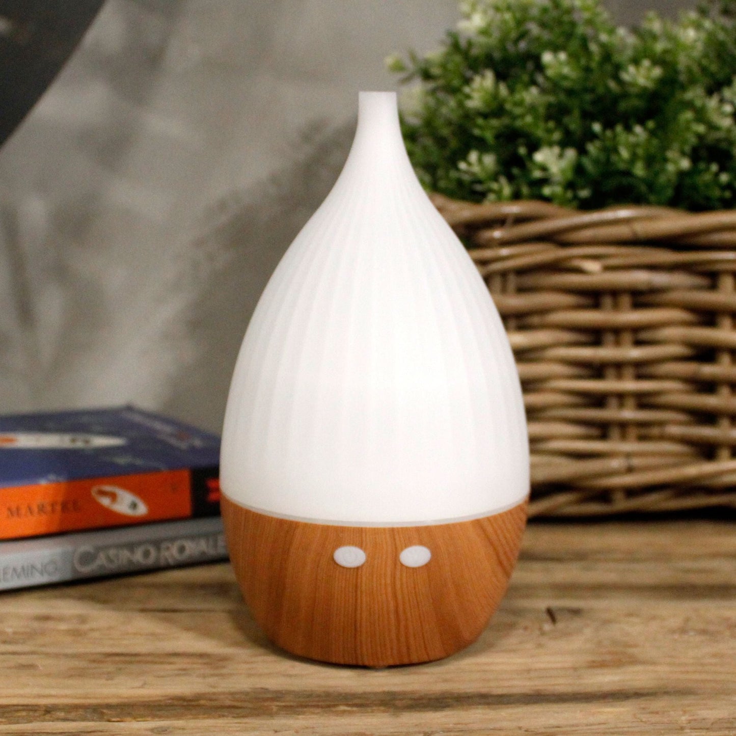 Milan LED Aroma Diffusor Modernes Design USB Farbwechsel