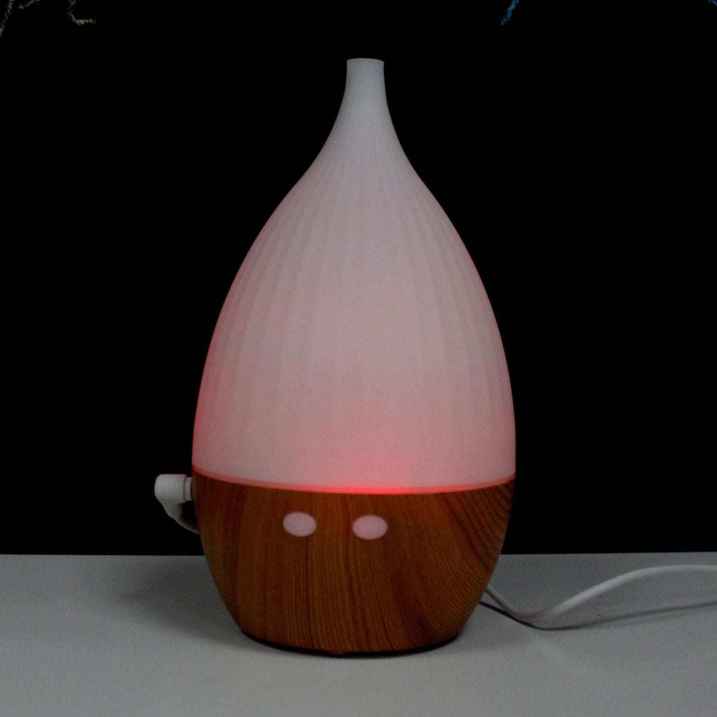 Milan LED Aroma Diffusor Modernes Design USB Farbwechsel