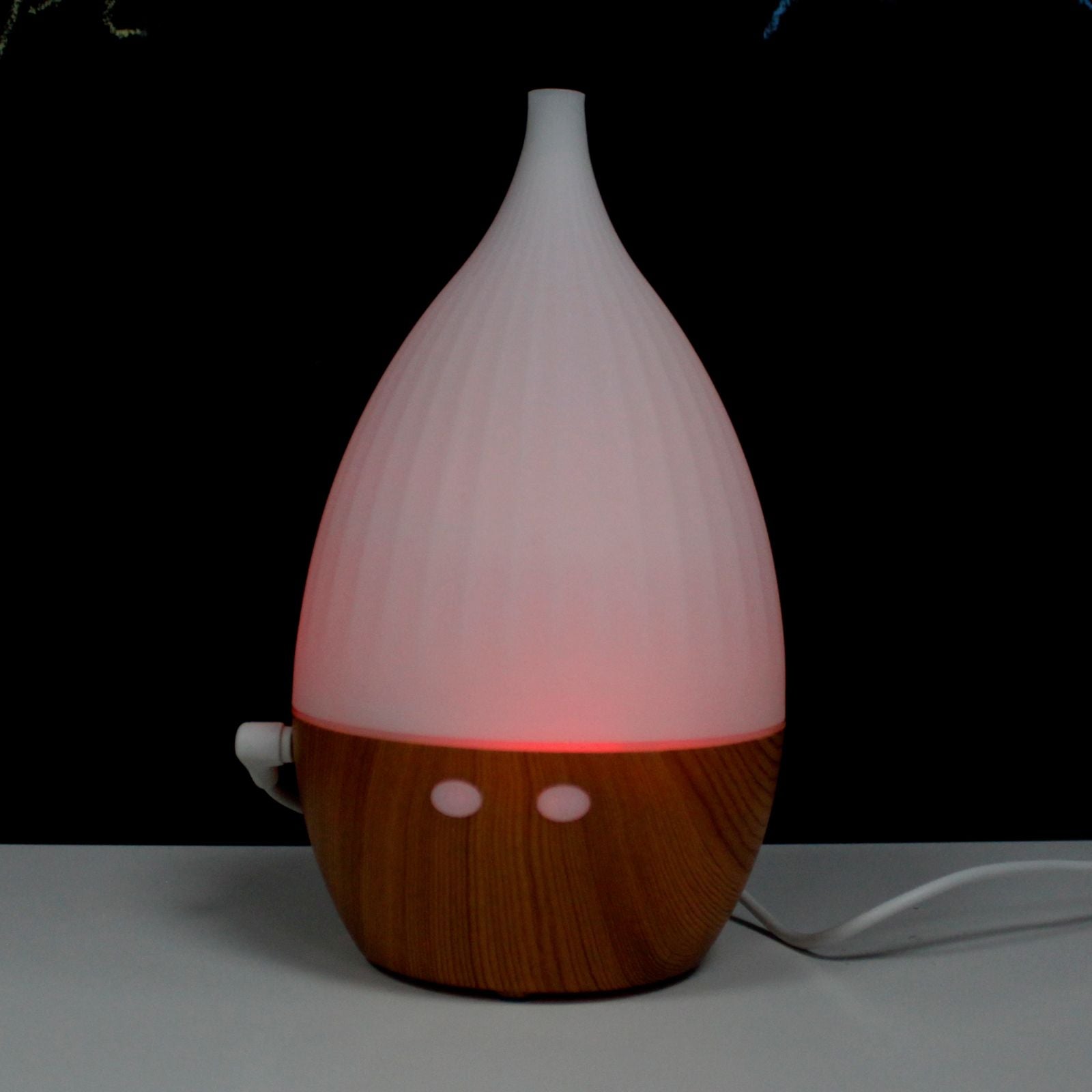Milan LED Aroma Diffusor Modernes Design USB Farbwechsel