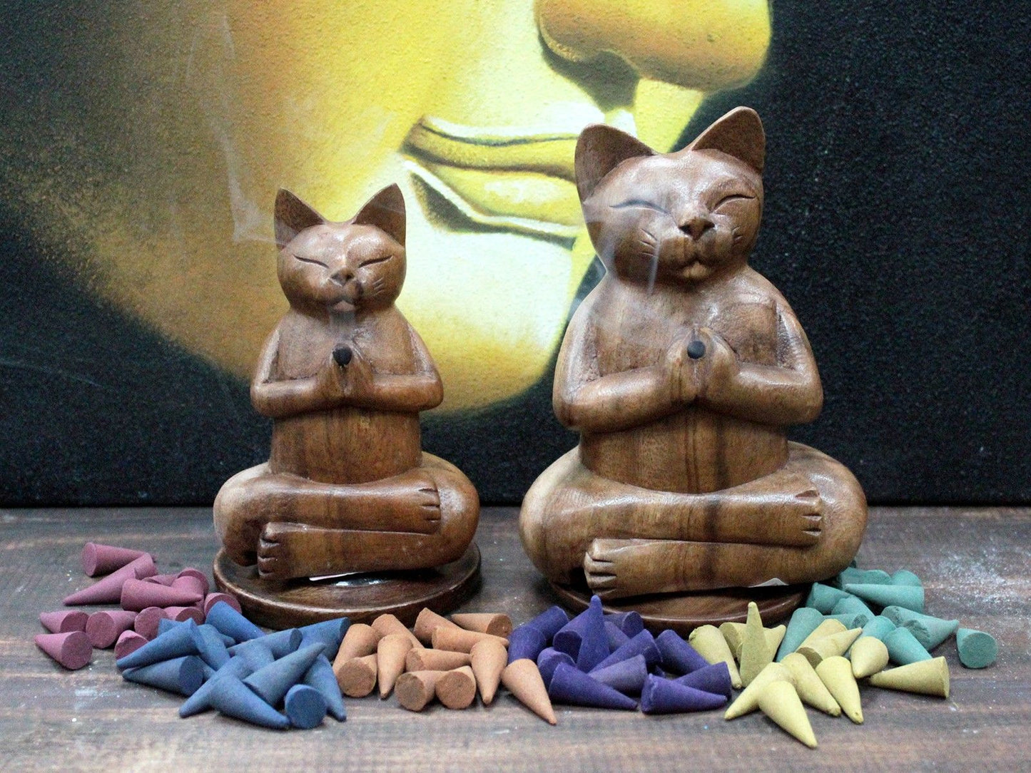 Geschnitztes Räuchergefäß aus Holz Großer Yoga Katze