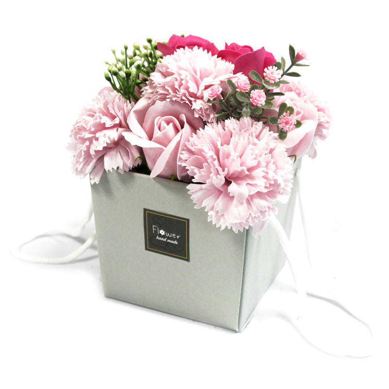 Seifenblumenstrauß Rosa Rose und Nelke