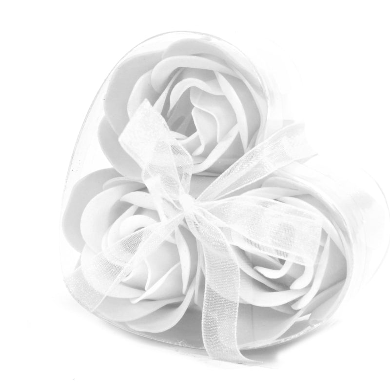 Herz Geschenkbox mit 3 Seifenblumen Weiß