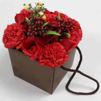 Seifenblumenstrauß Rote Rose und Nelke