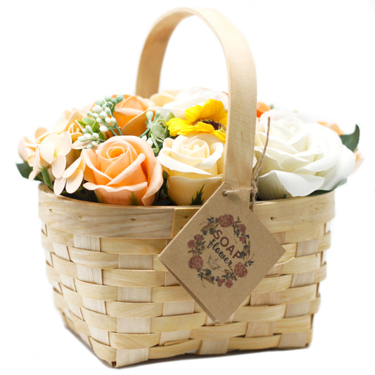 Großer Seifenblumenstrauß Orange im Weidenkorb