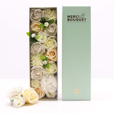 Lange Seifenblumen Geschenkbox Hochzeitsglück Weiß und Elfenbein