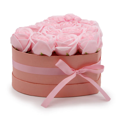 Seifenblumen Geschenkstrauß mit 13 Rosa Rosen in Herzbox